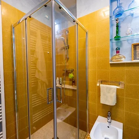Luxury - Elegante Nel Cuore Di