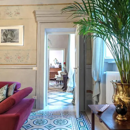 Luxury - Elegante Nel Cuore Di 卢卡