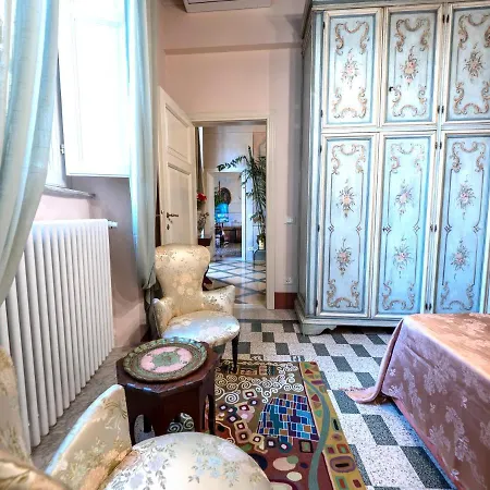 Luxury - Elegante Nel Cuore Di