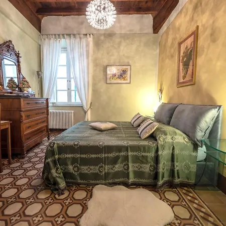 Luxury - Elegante Nel Cuore Di Apartment